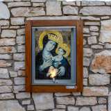 ...e alla Madonna della vicina Sovereto